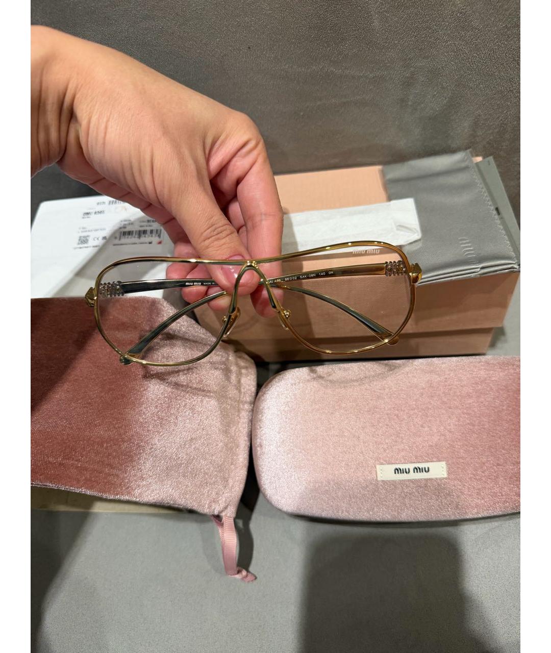 MIU MIU Золотые металлические солнцезащитные очки, фото 3
