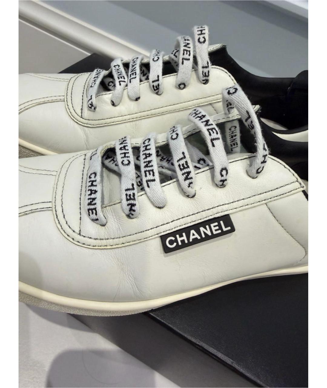 CHANEL Белые кожаные кеды, фото 4
