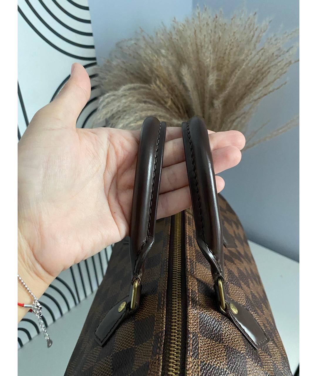 LOUIS VUITTON Коричневая сумка с короткими ручками из канвы, фото 4