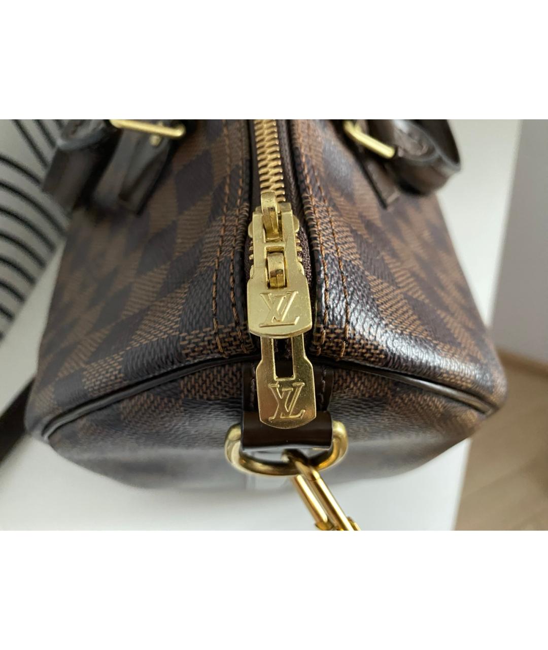 LOUIS VUITTON Коричневая сумка с короткими ручками из канвы, фото 7