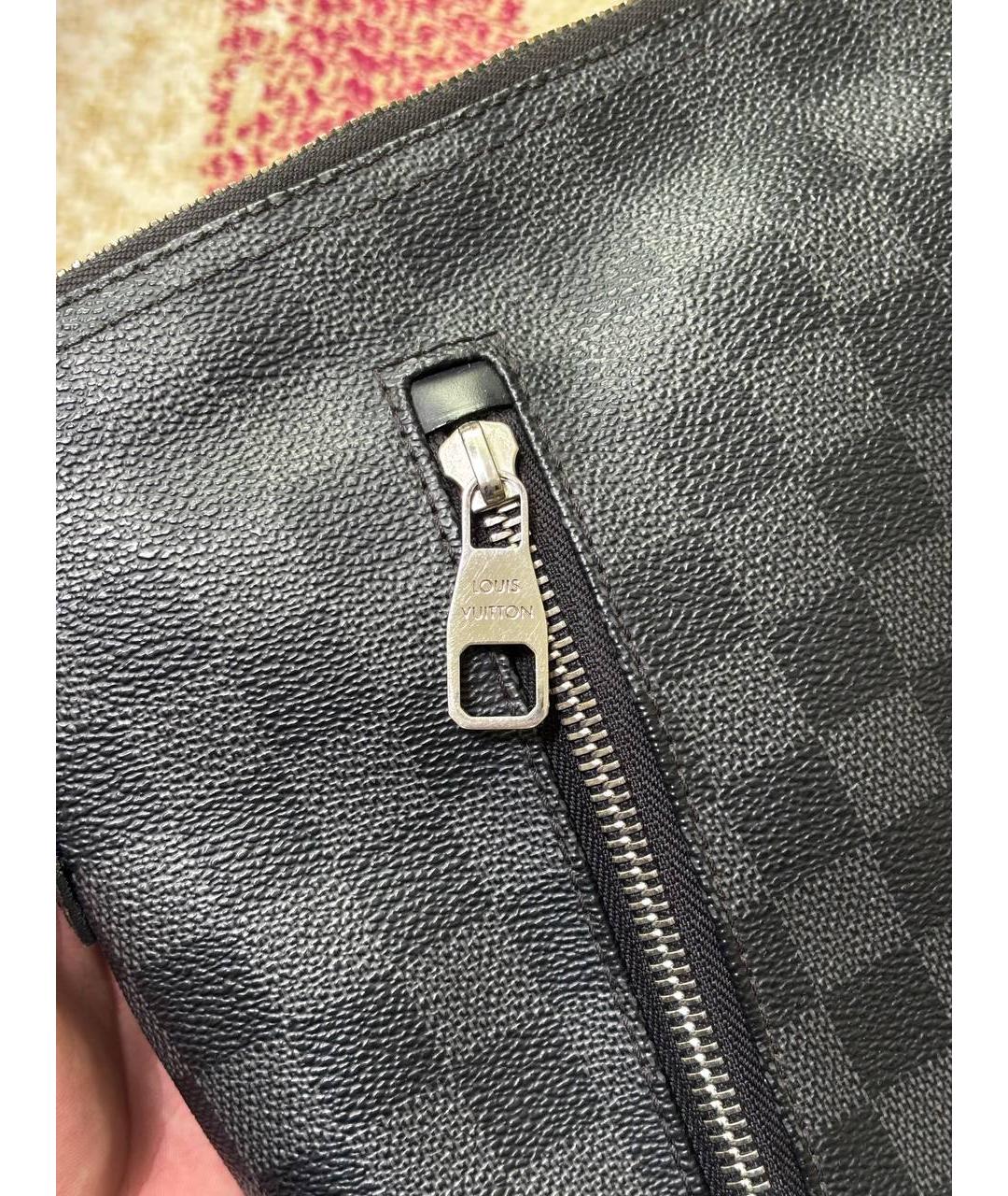 LOUIS VUITTON Черная кожаная сумка на плечо, фото 5