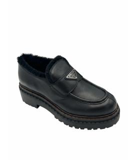 PRADA Лоферы