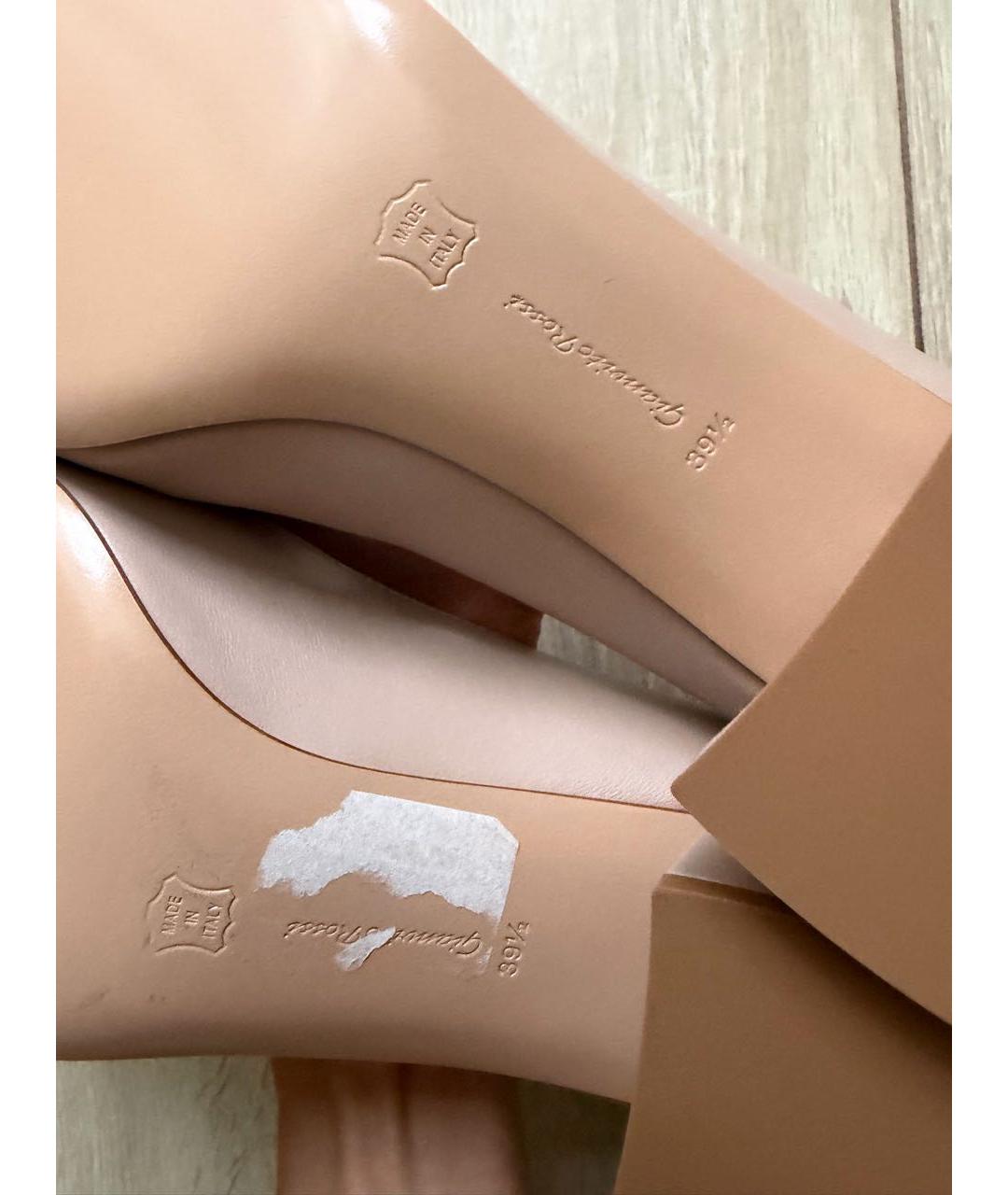 GIANVITO ROSSI Бежевые кожаные туфли, фото 6
