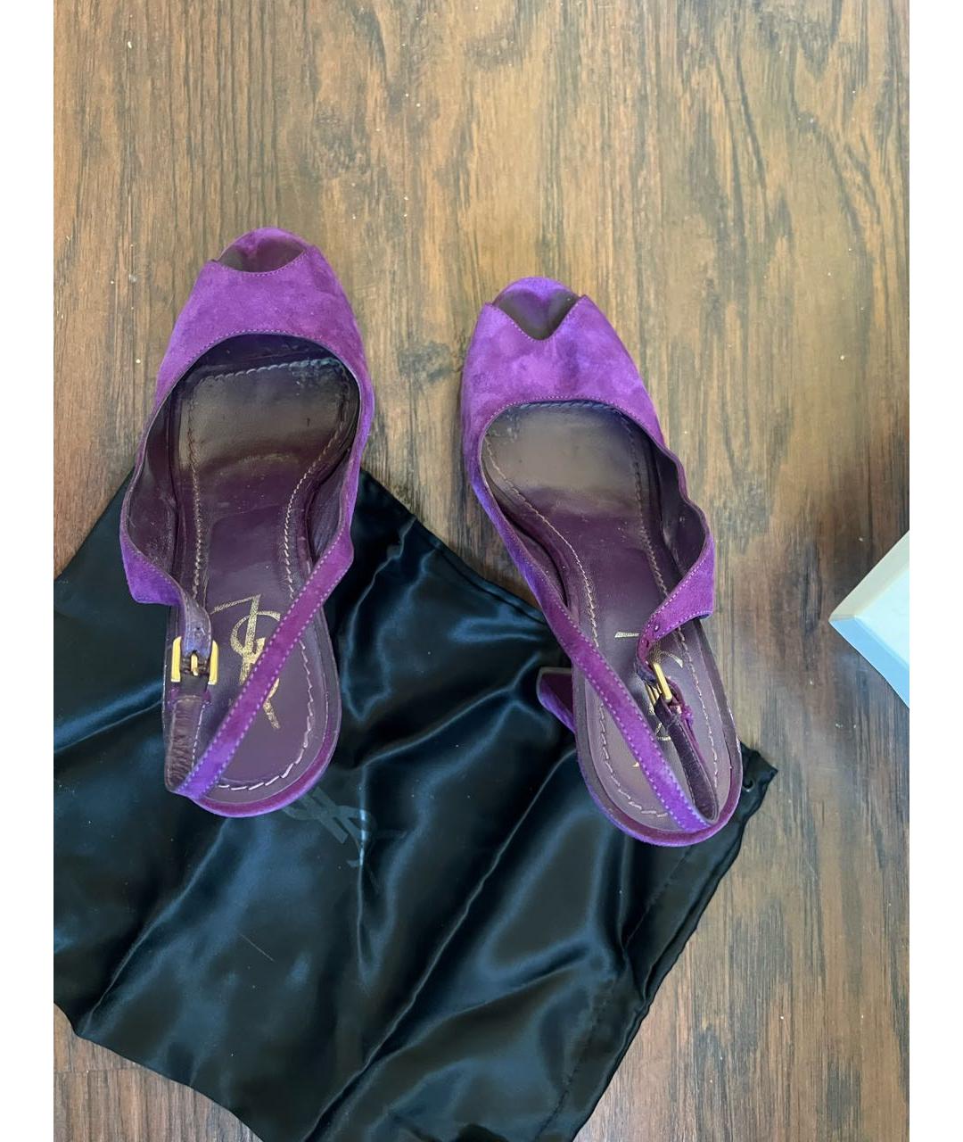 SAINT LAURENT Фиолетовые замшевые босоножки, фото 3