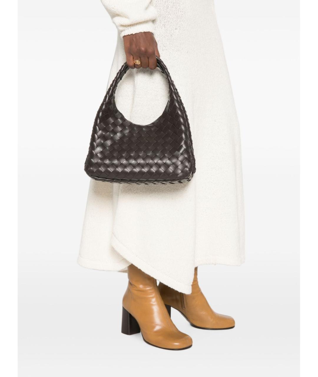 BOTTEGA VENETA Коричневая кожаная сумка с короткими ручками, фото 2