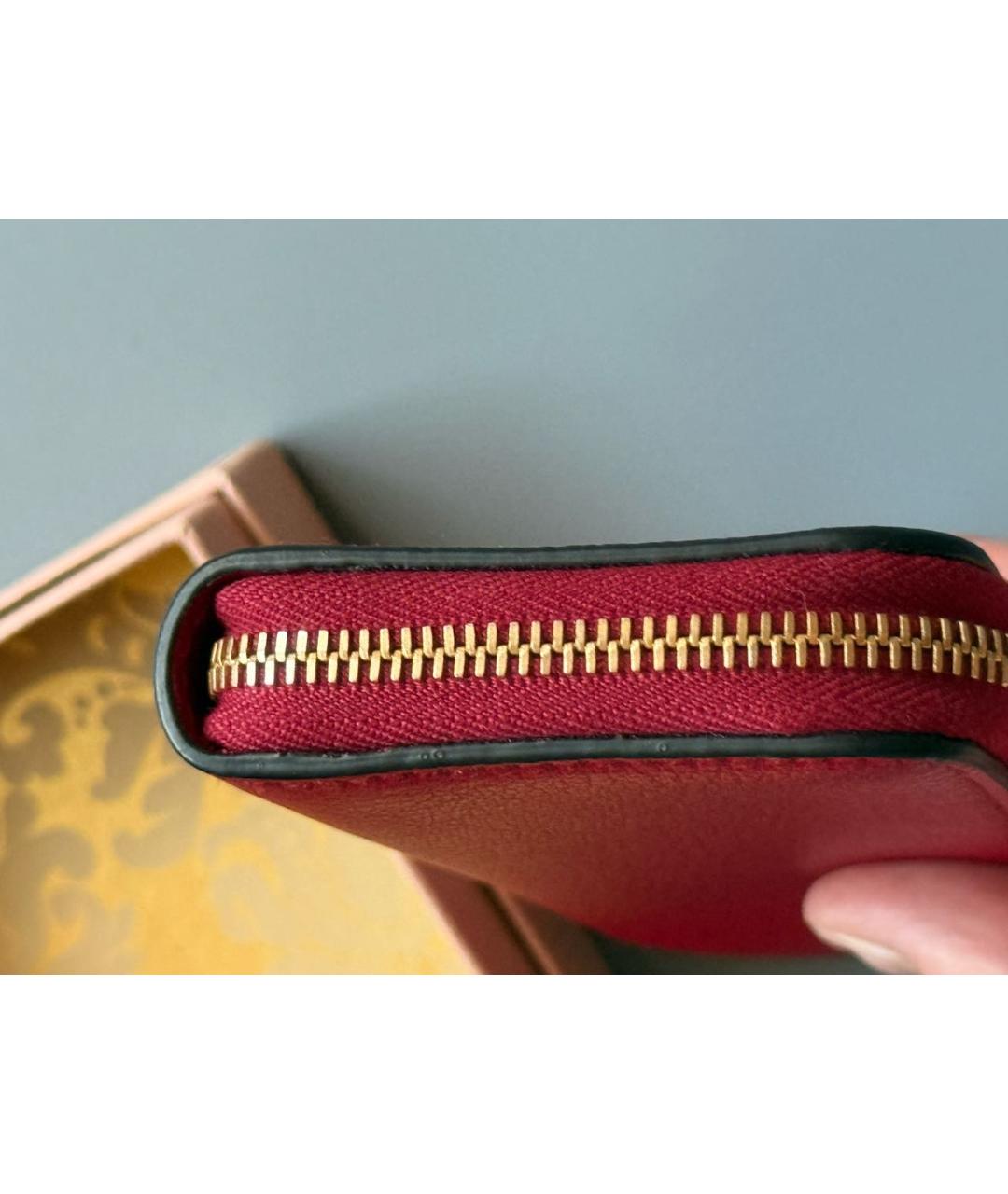MIU MIU Красный кожаный кошелек, фото 3