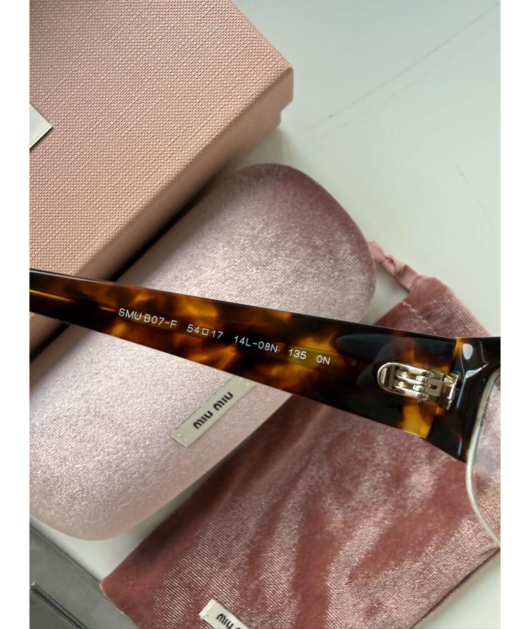 MIU MIU Коричневые пластиковые солнцезащитные очки, фото 8