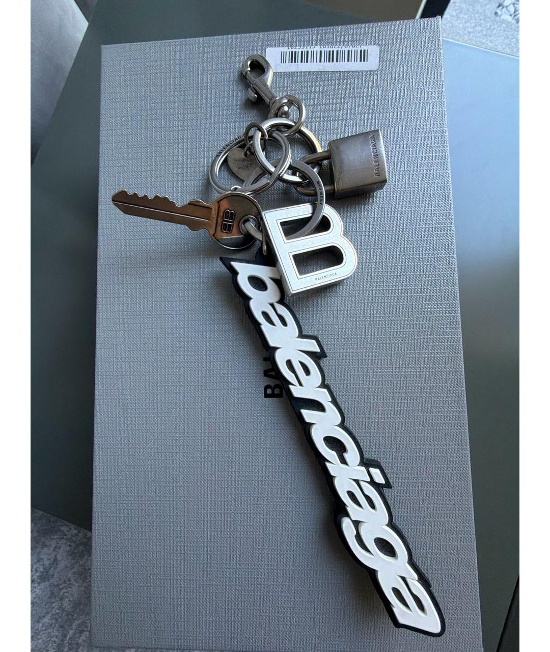 BALENCIAGA Серебряный брелок, фото 3