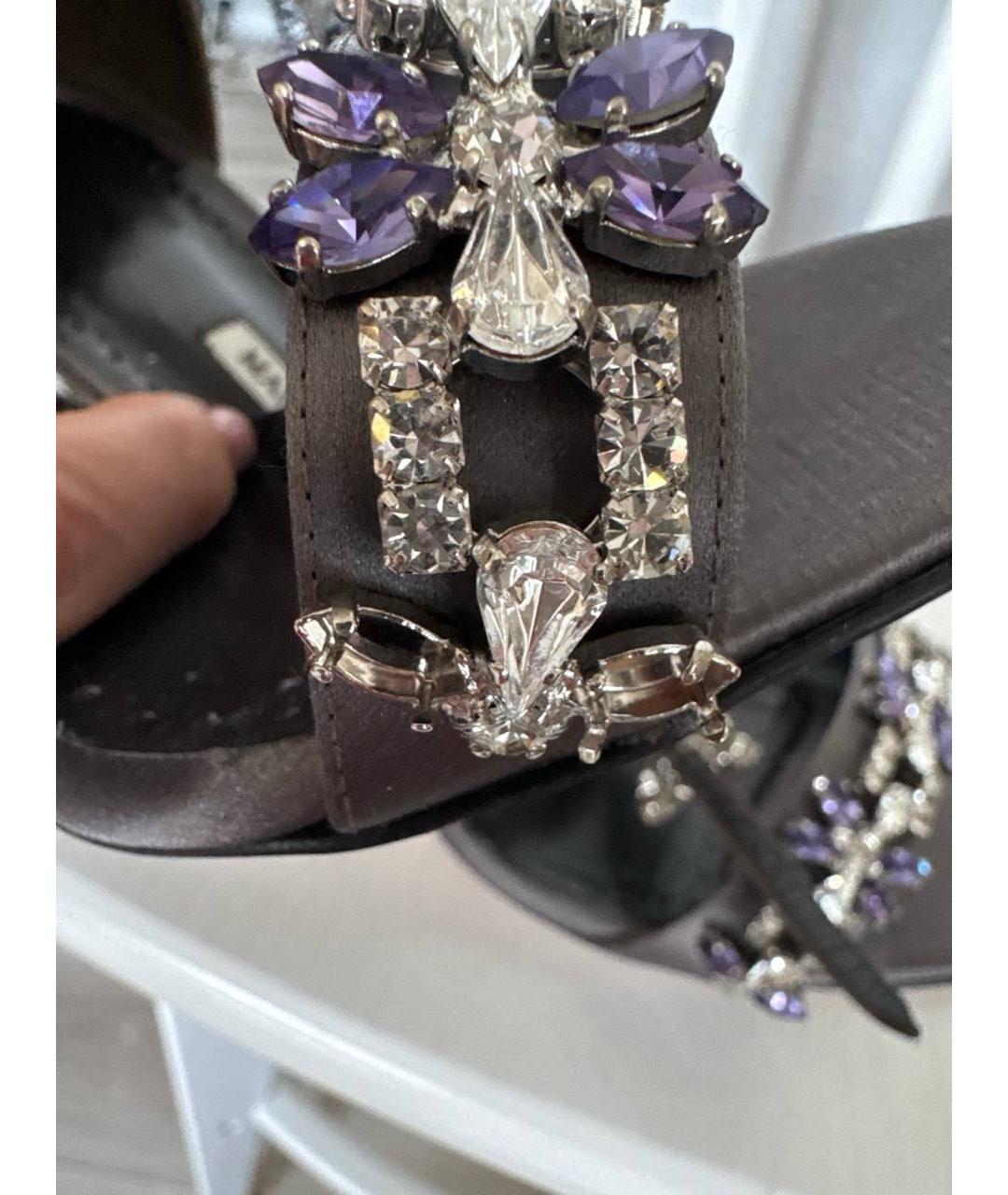 MANOLO BLAHNIK Серебряные текстильные босоножки, фото 6