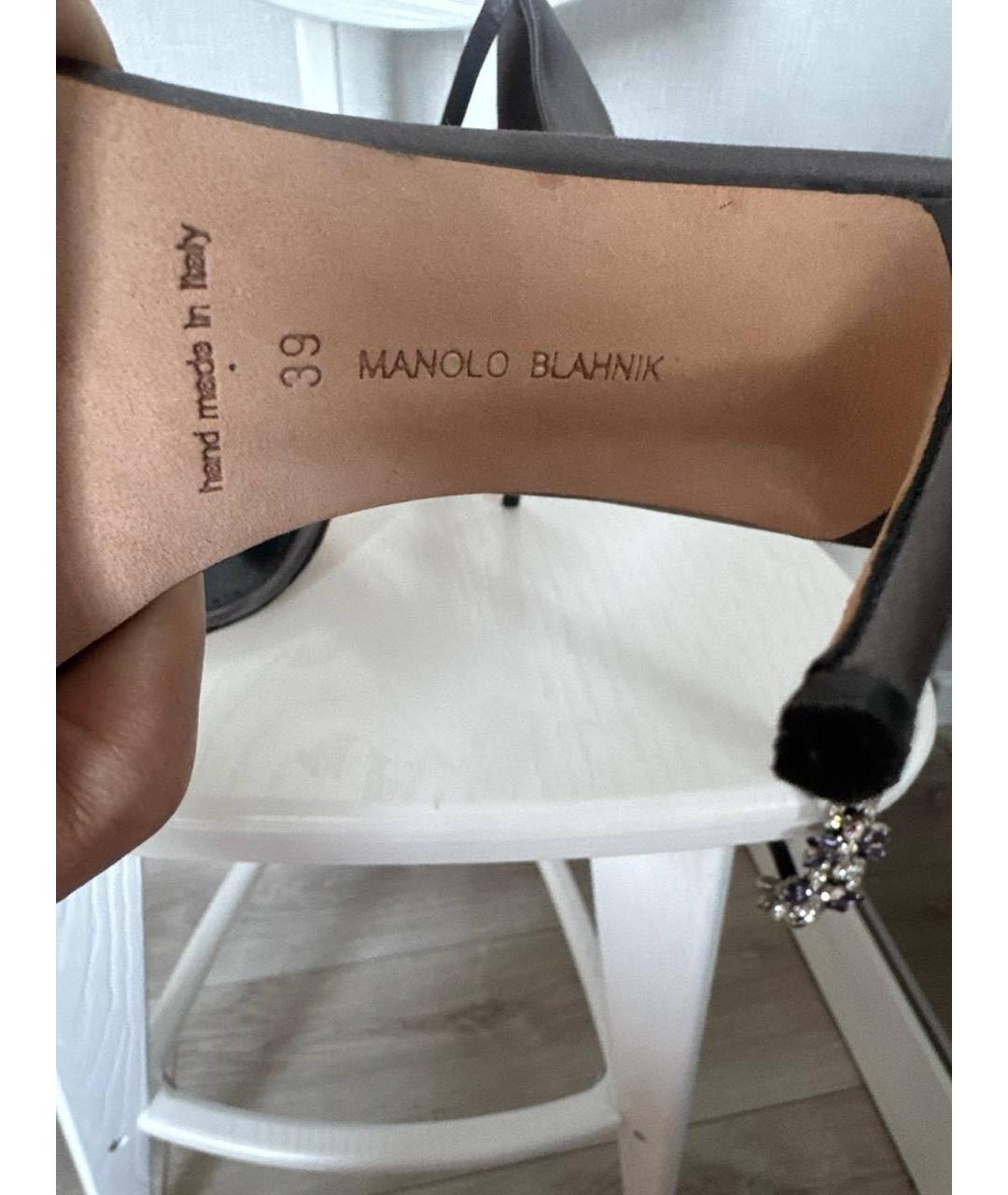 MANOLO BLAHNIK Серебряные текстильные босоножки, фото 5
