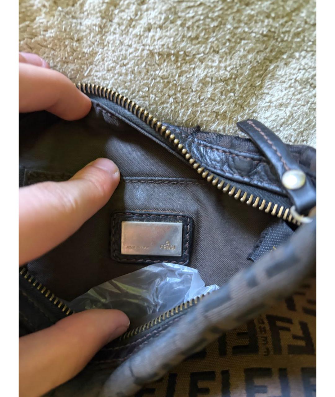 FENDI Коричневая сумка через плечо из канвы, фото 4