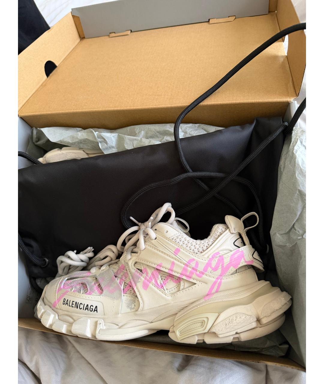 BALENCIAGA Белые кожаные кроссовки, фото 3