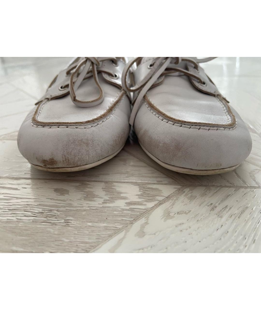 MIU MIU Белые кожаные мокасины, фото 4