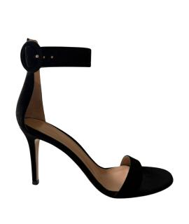 GIANVITO ROSSI Босоножки