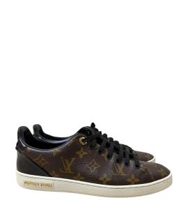 LOUIS VUITTON Кеды