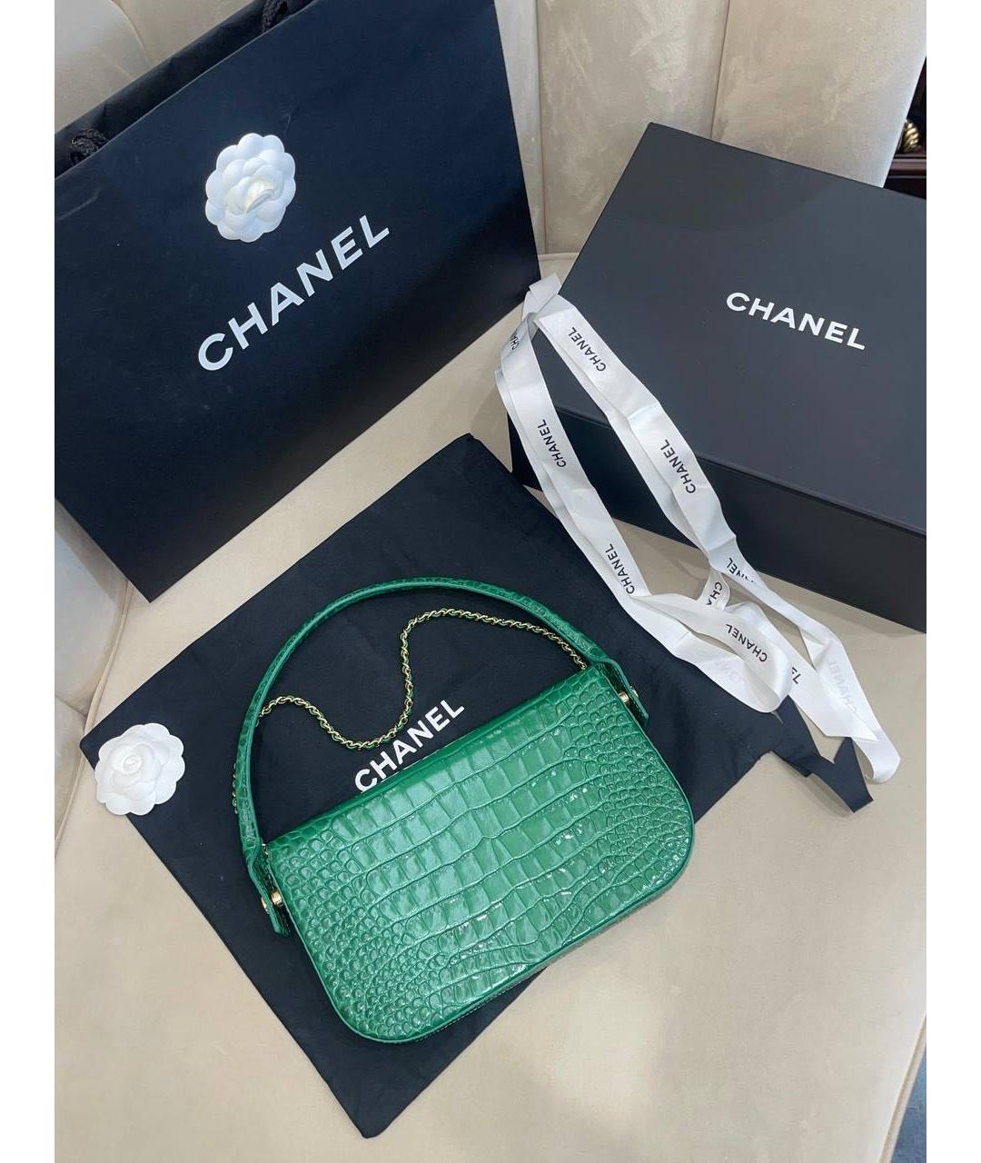 CHANEL BEAUTY Зеленая кожаная сумка с короткими ручками, фото 2