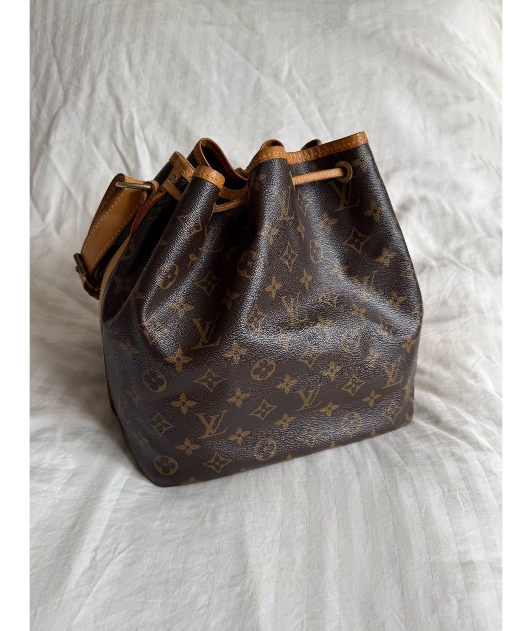 LOUIS VUITTON Коричневая сумка с короткими ручками из канвы, фото 2
