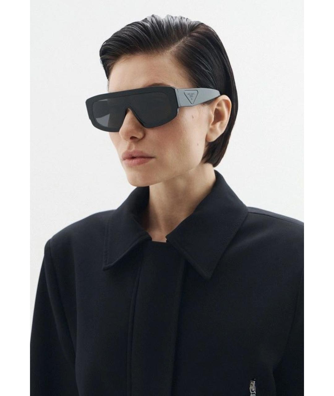 PRADA Черные пластиковые солнцезащитные очки, фото 6