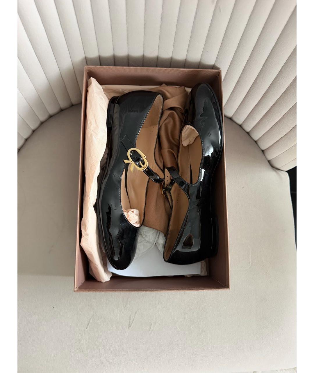 GIANVITO ROSSI Черные балетки из лакированной кожи, фото 8