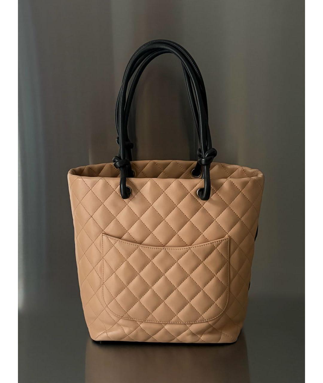 CHANEL Бежевая кожаная сумка тоут, фото 5