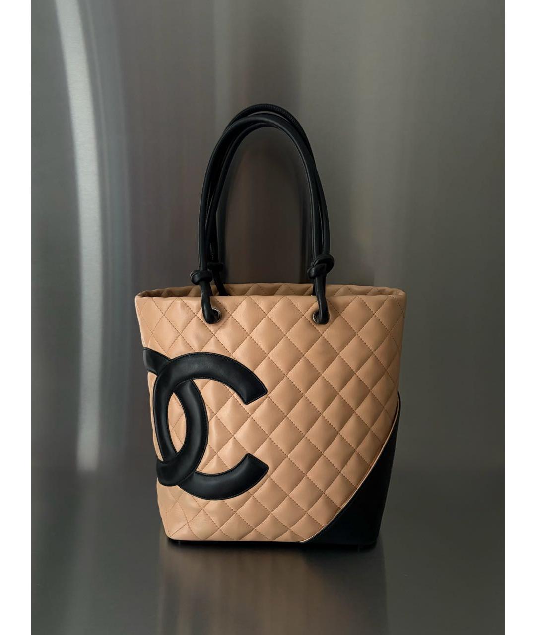 CHANEL Бежевая кожаная сумка тоут, фото 9