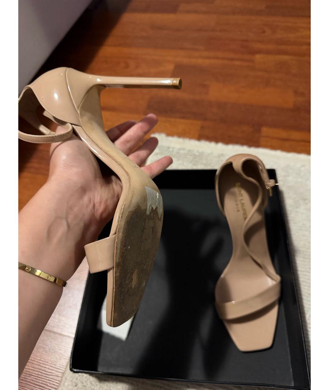 SAINT LAURENT Бежевые кожаные босоножки, фото 5