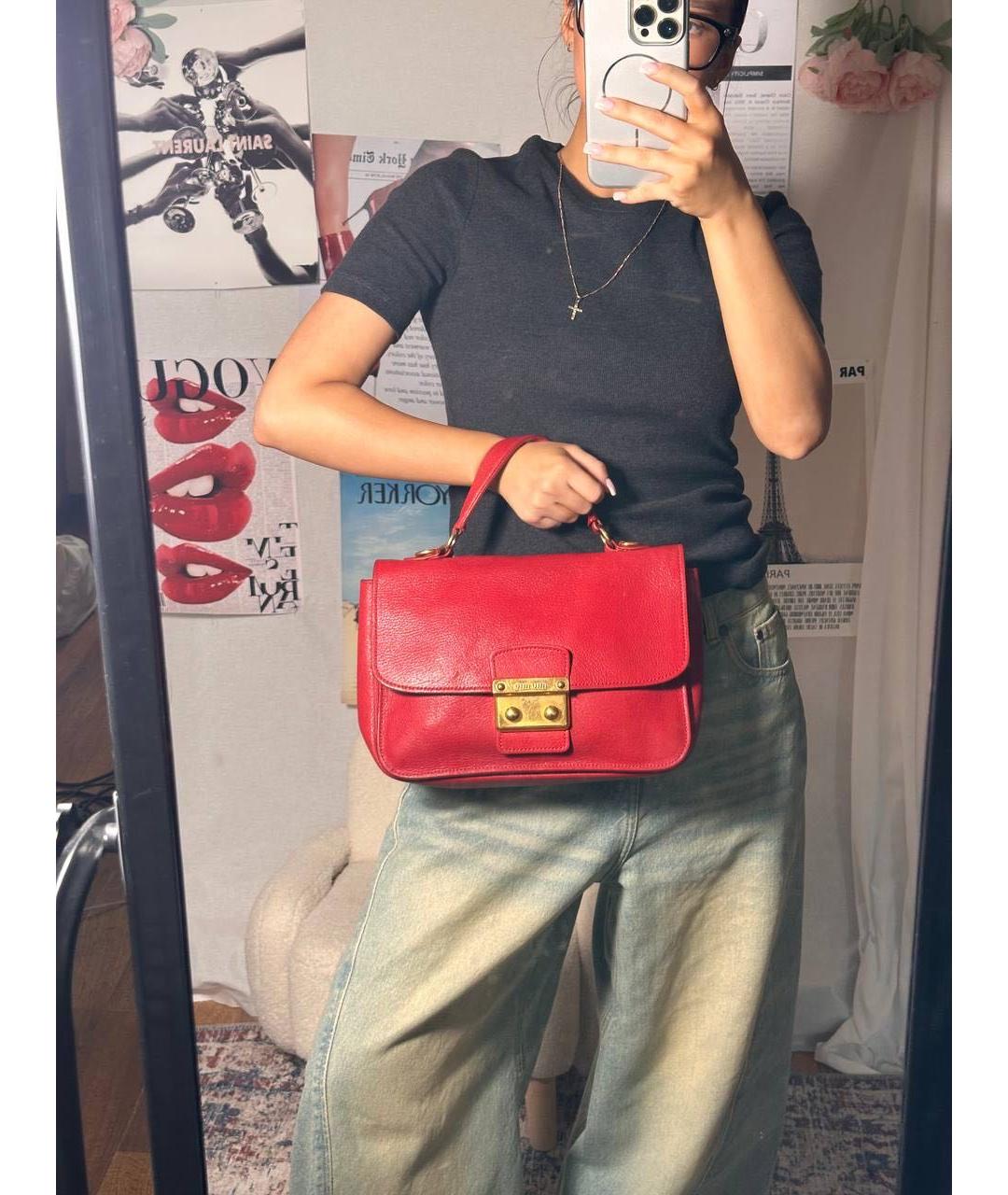 MIU MIU Красная кожаная сумка через плечо, фото 3