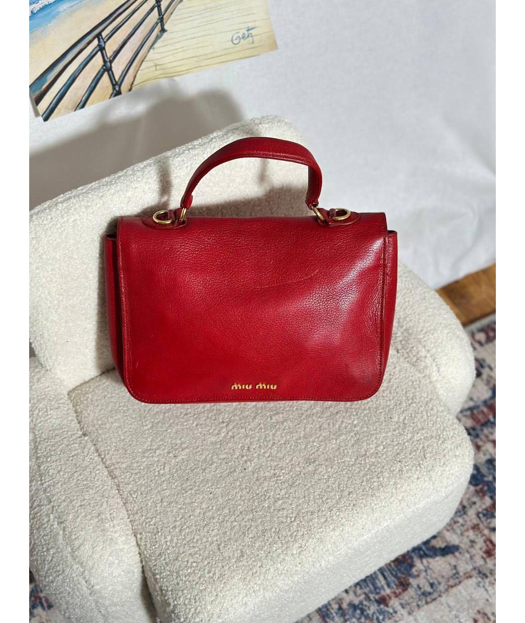 MIU MIU Красная кожаная сумка через плечо, фото 2