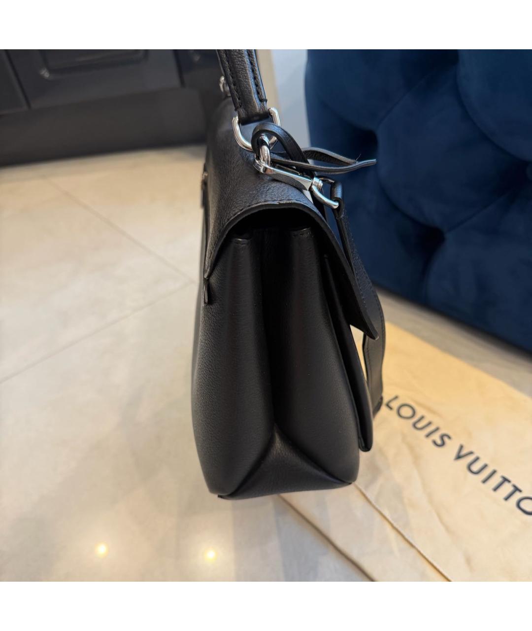 LOUIS VUITTON Черная кожаная сумка с короткими ручками, фото 2