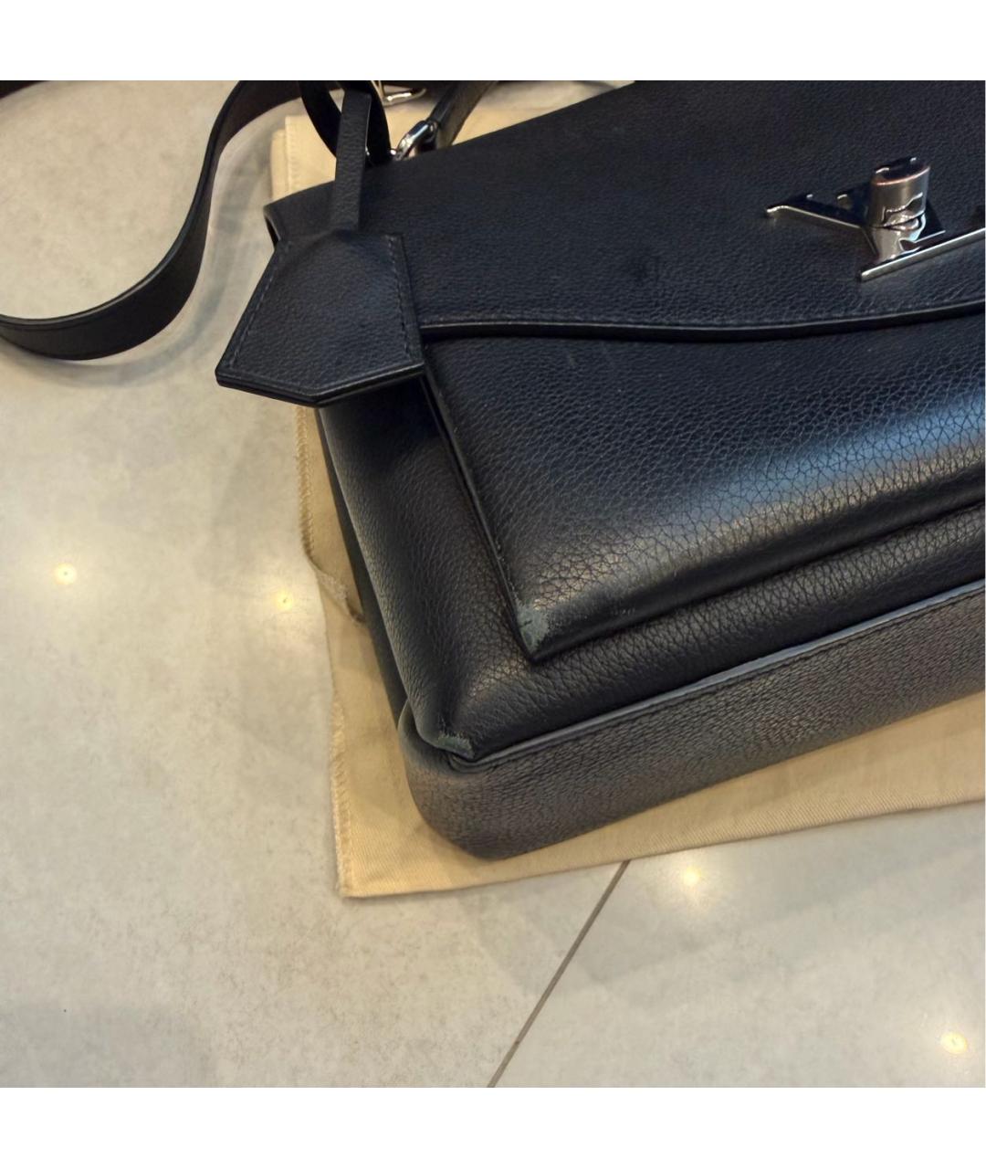 LOUIS VUITTON Черная кожаная сумка с короткими ручками, фото 6