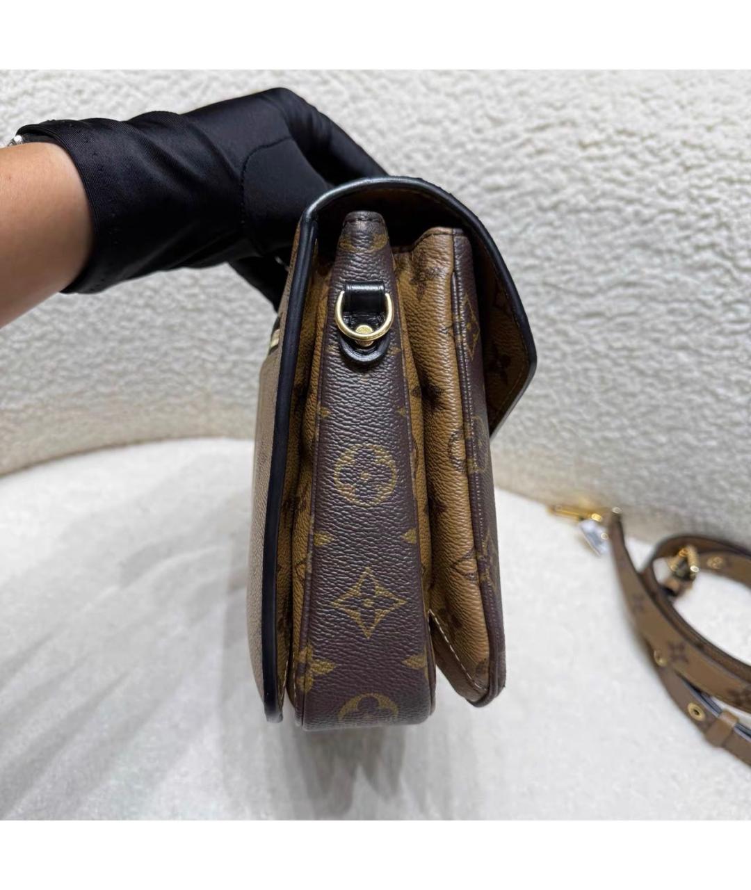 LOUIS VUITTON Коричневая сумка через плечо из канвы, фото 4