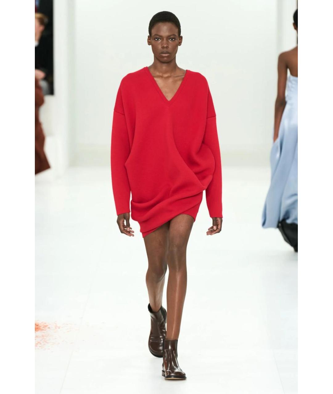 LOEWE Красное шерстяное повседневное платье, фото 3