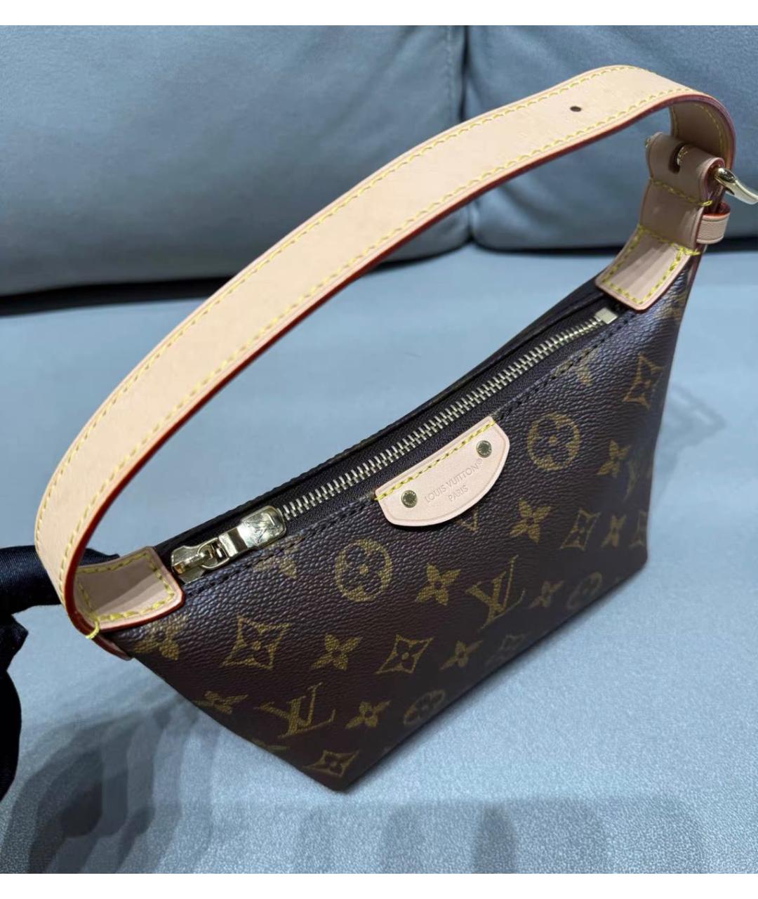 LOUIS VUITTON Коричневая кожаная сумка с короткими ручками, фото 4