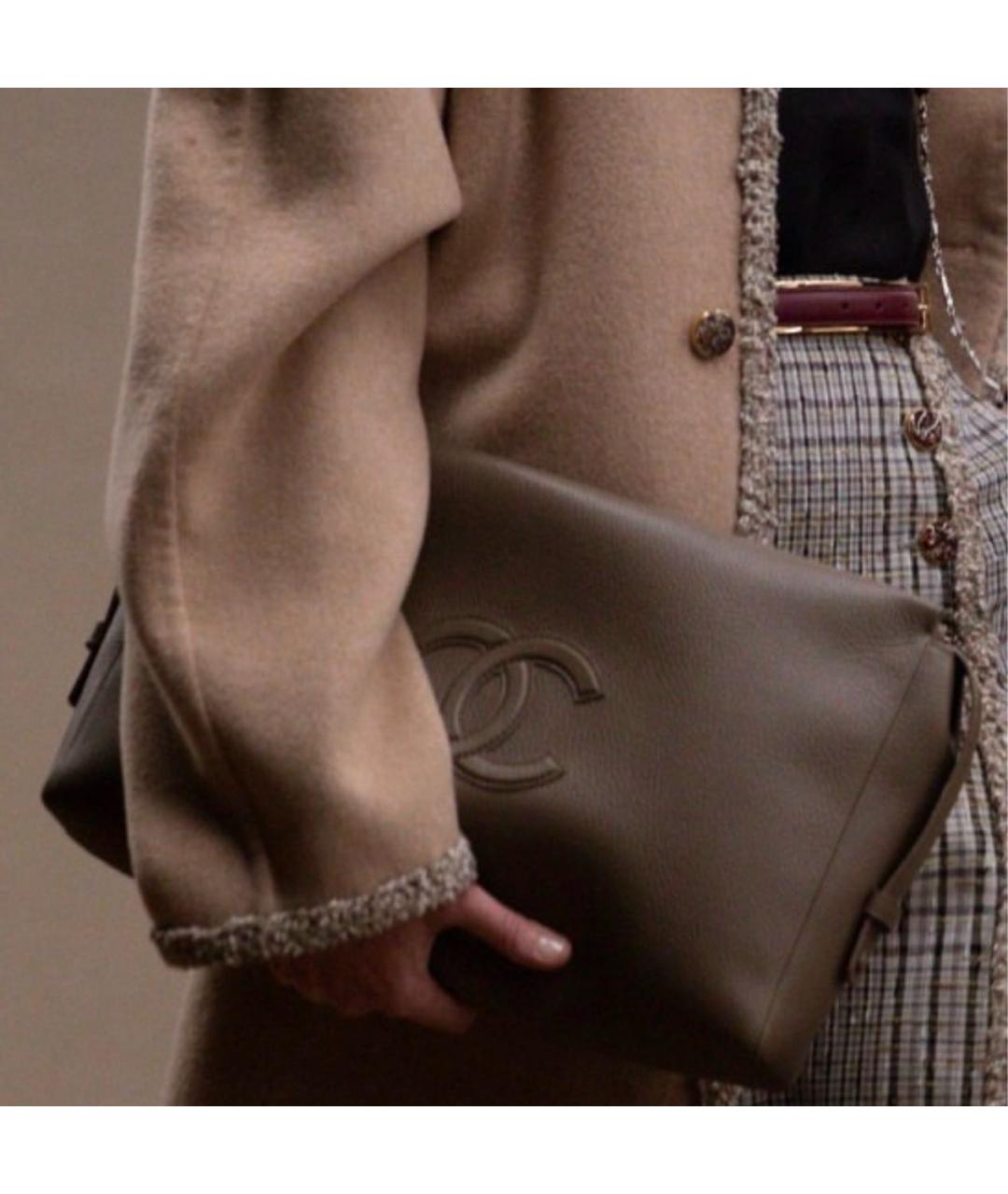 CHANEL Кожаная косметичка, фото 6