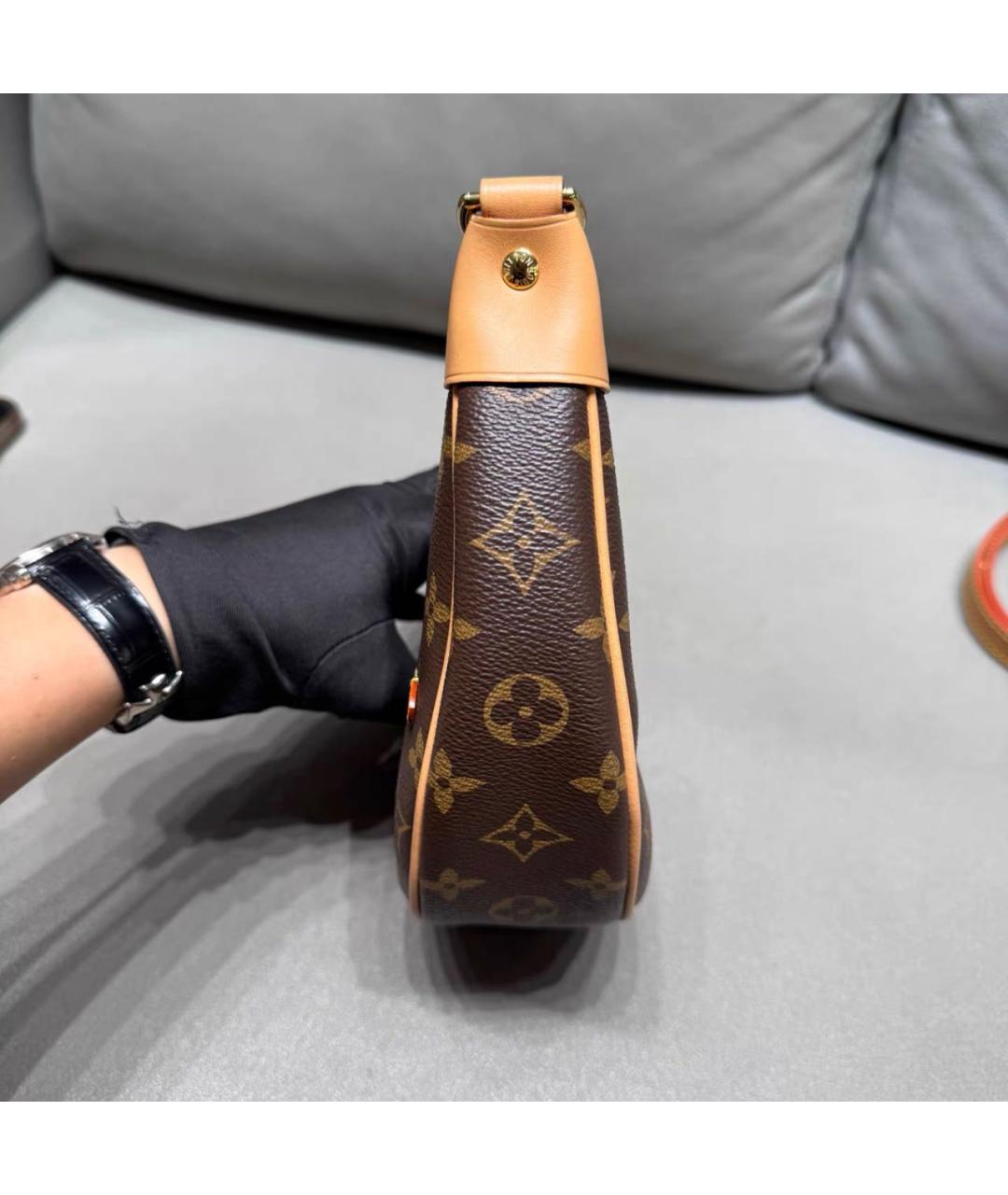 LOUIS VUITTON Коричневая кожаная сумка через плечо, фото 3