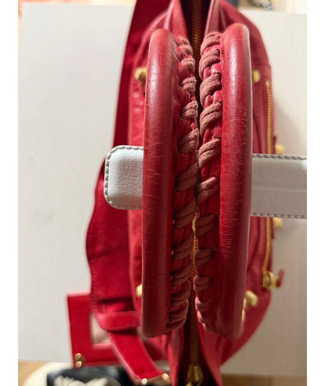 BALENCIAGA Красная кожаная сумка через плечо, фото 4