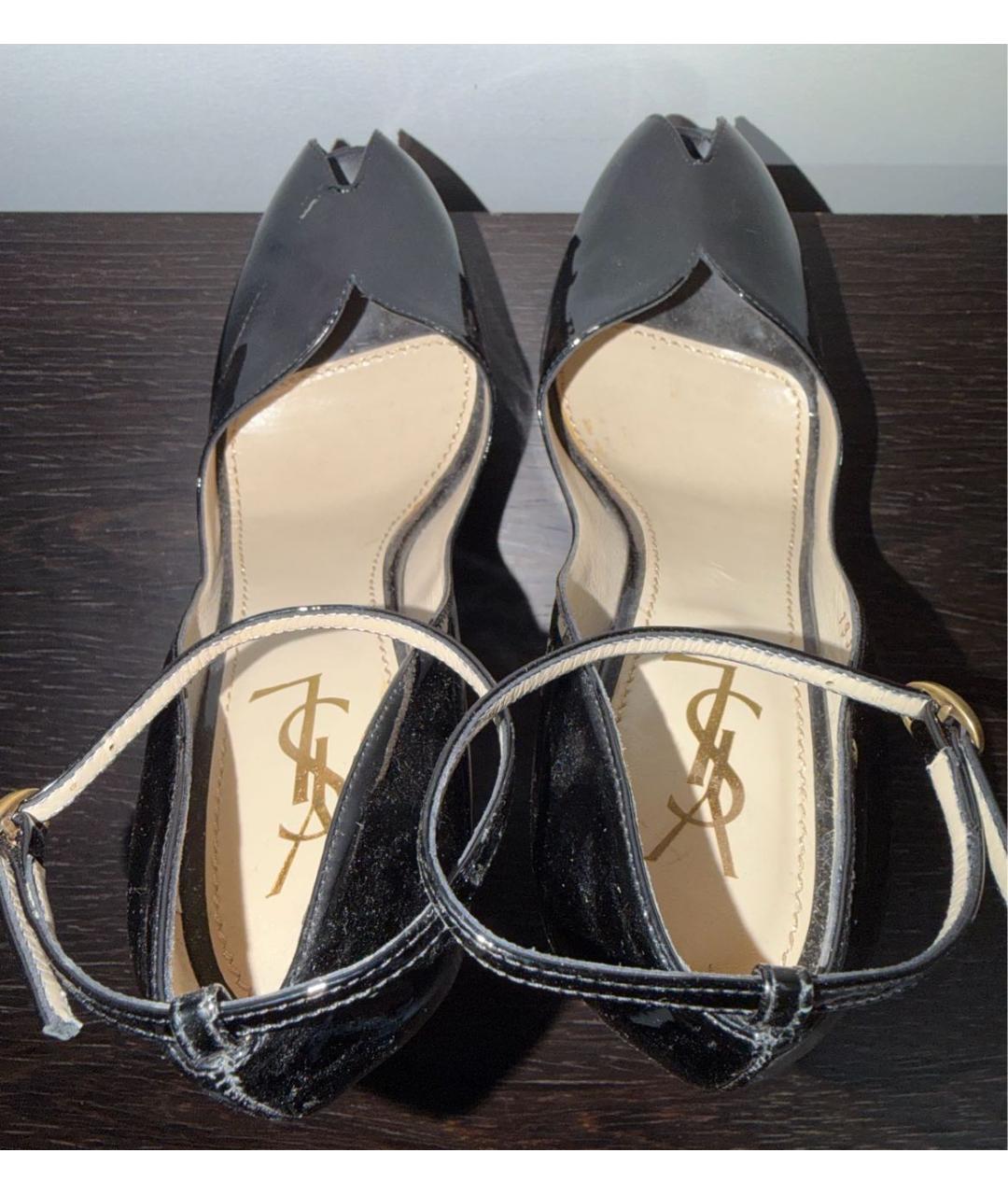 SAINT LAURENT Черные босоножки из лакированной кожи, фото 3