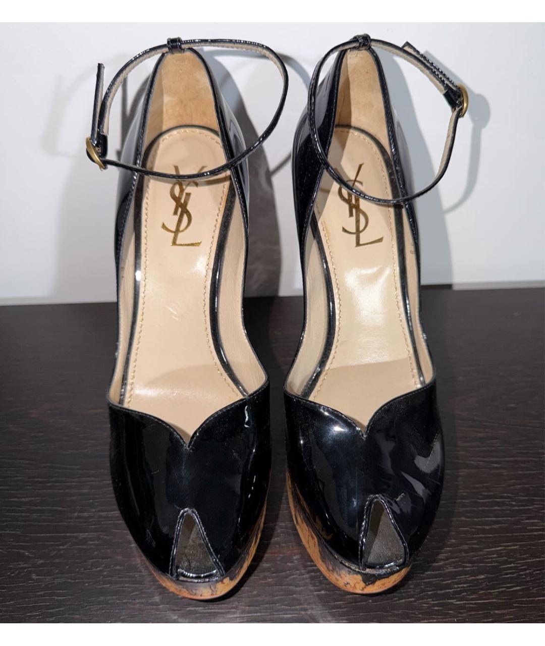 SAINT LAURENT Черные босоножки из лакированной кожи, фото 2