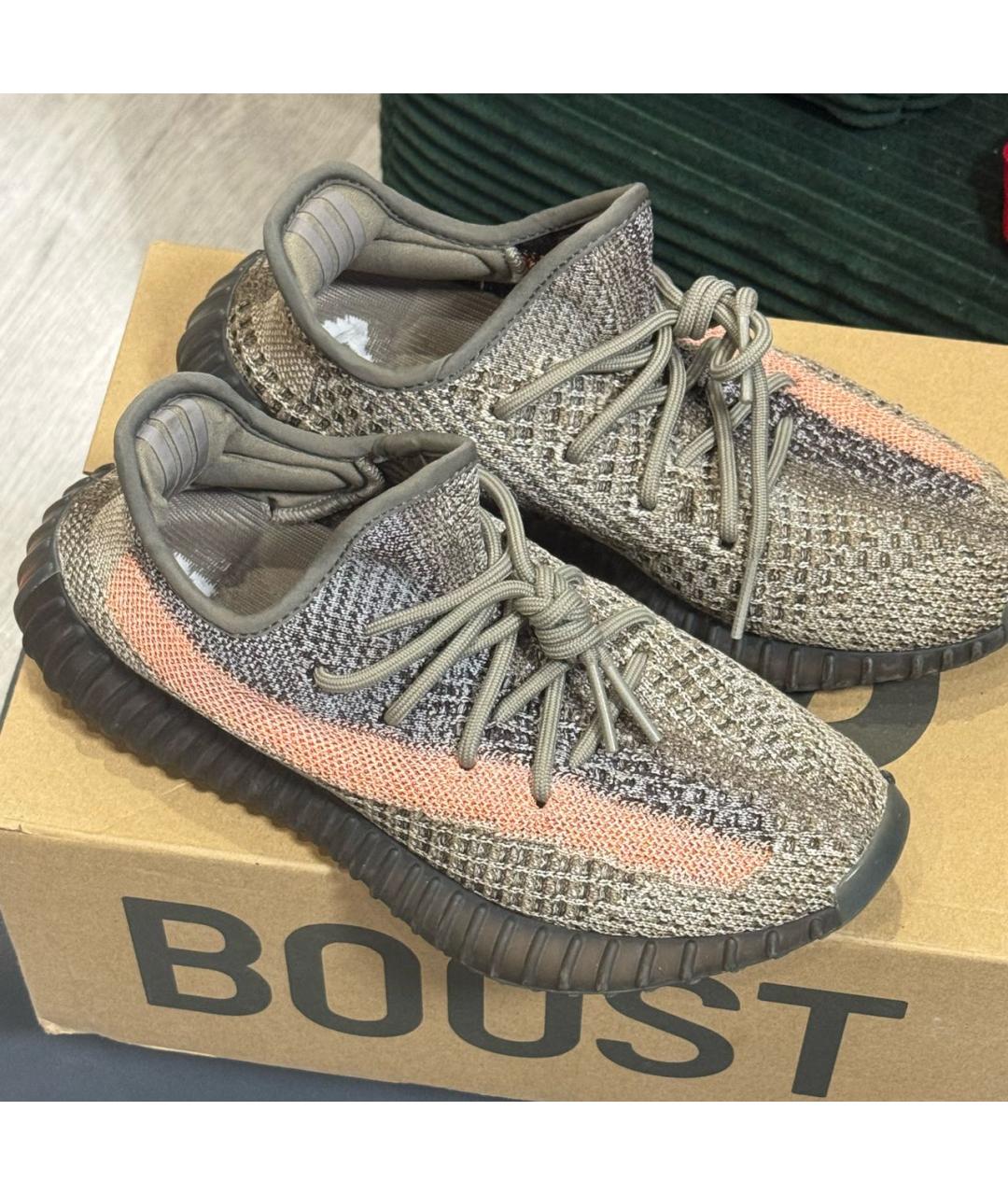 ADIDAS YEEZY Коричневые текстильные кроссовки, фото 2
