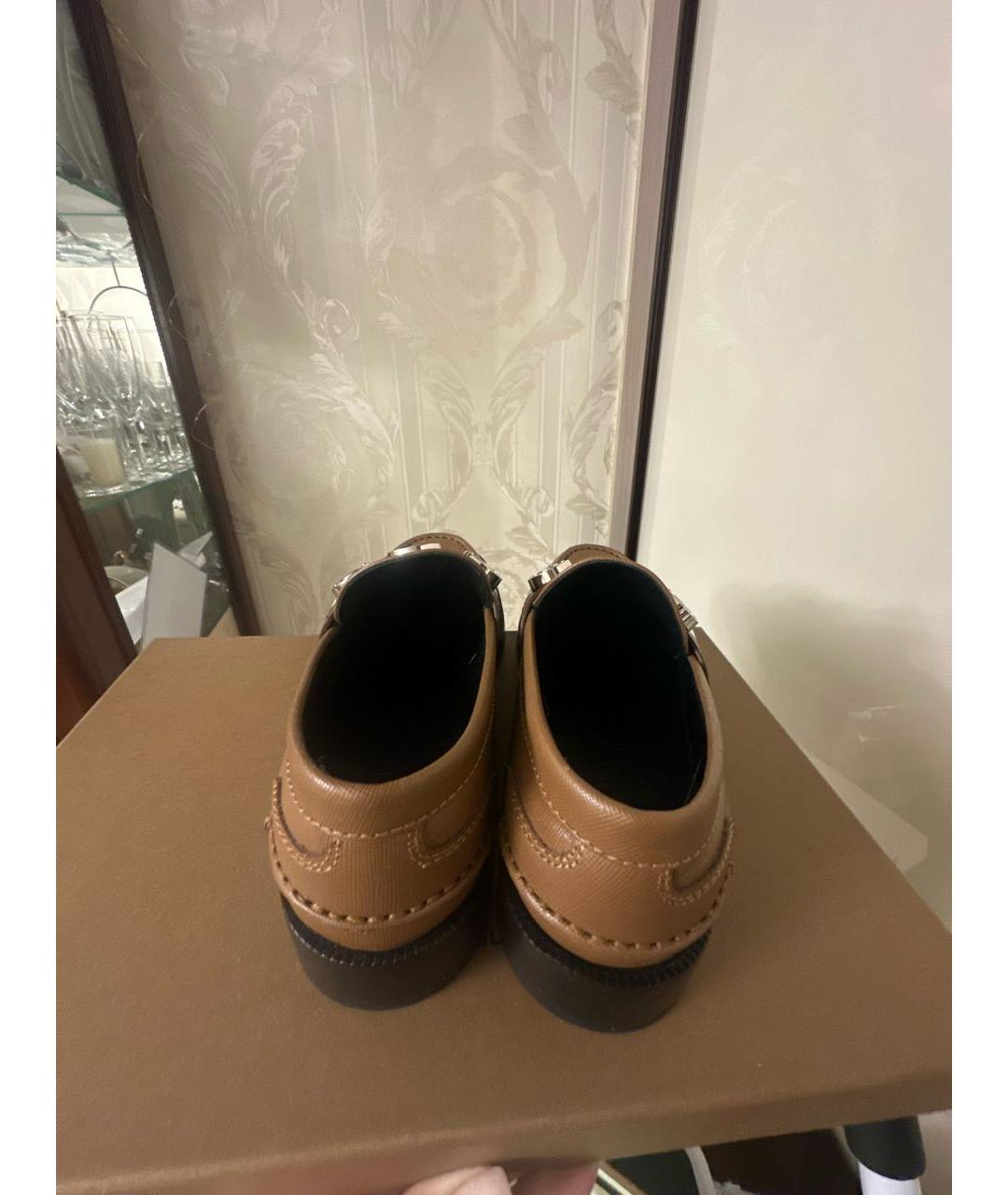 BURBERRY Бежевые кожаные лоферы, фото 3