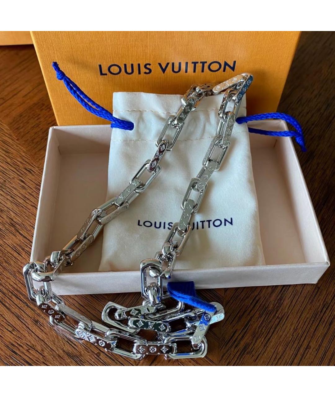LOUIS VUITTON Серебряная металлическая цепочка/подвеска, фото 3
