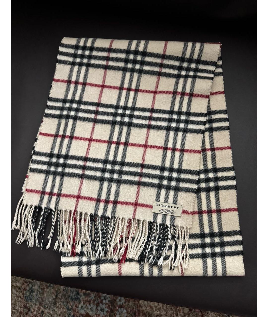 BURBERRY Бежевый кашемировый шарф, фото 5