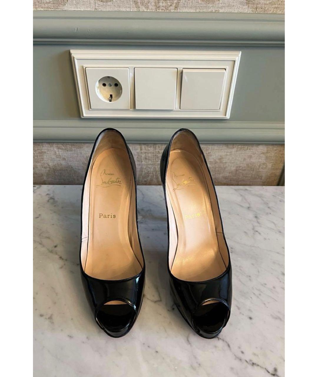 CHRISTIAN LOUBOUTIN Черные туфли из лакированной кожи, фото 2