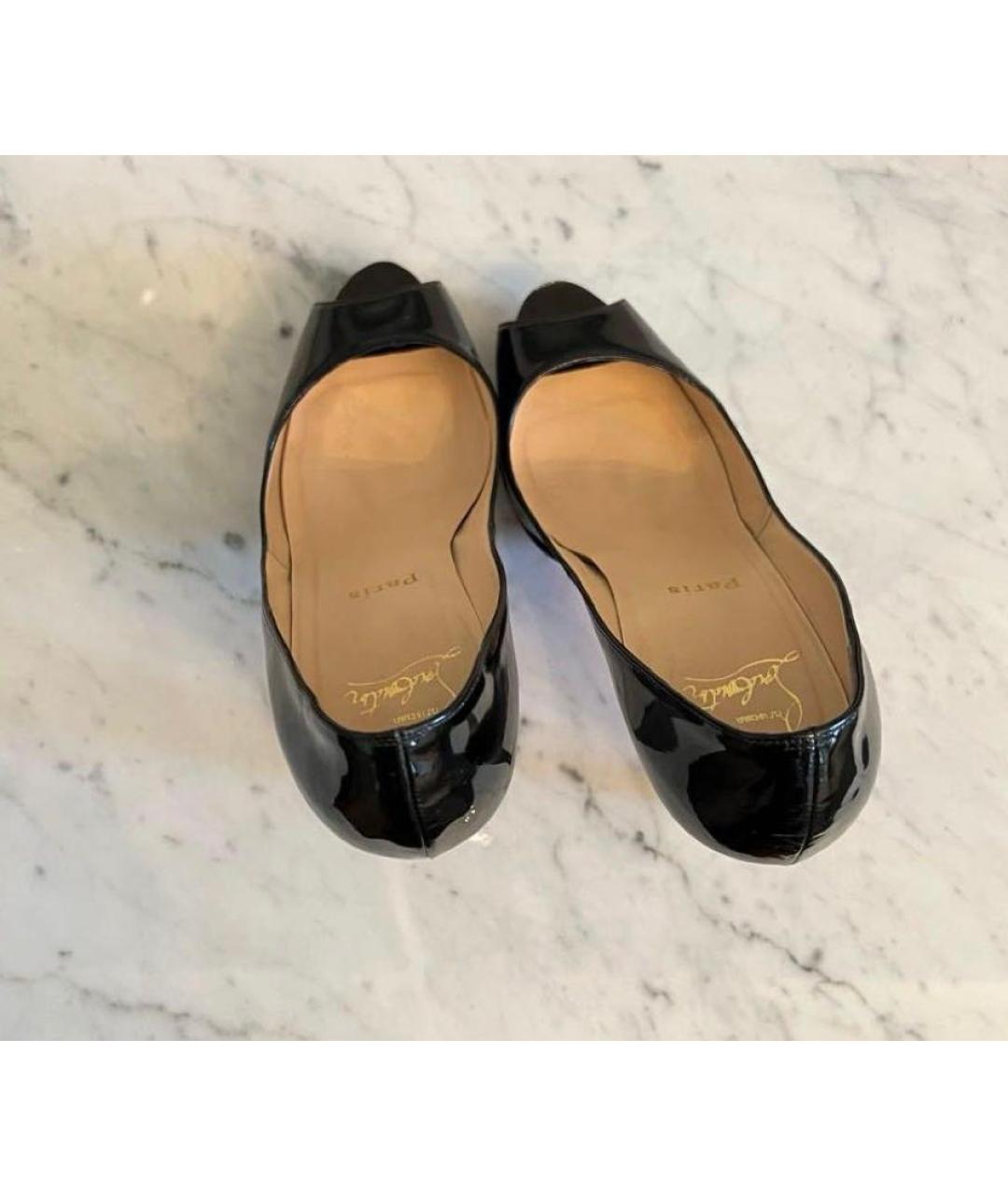 CHRISTIAN LOUBOUTIN Черные туфли из лакированной кожи, фото 3