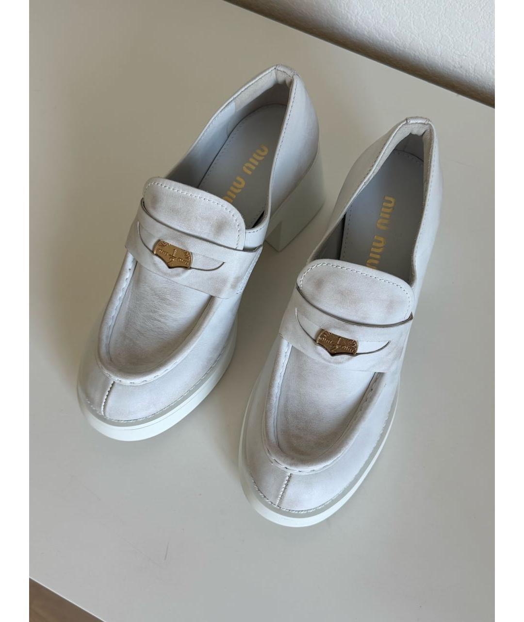 MIU MIU Белые кожаные лоферы, фото 6