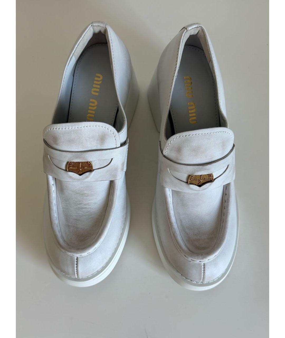 MIU MIU Белые кожаные лоферы, фото 3