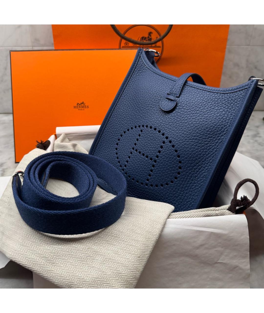 HERMES Темно-синяя кожаная сумка через плечо, фото 2
