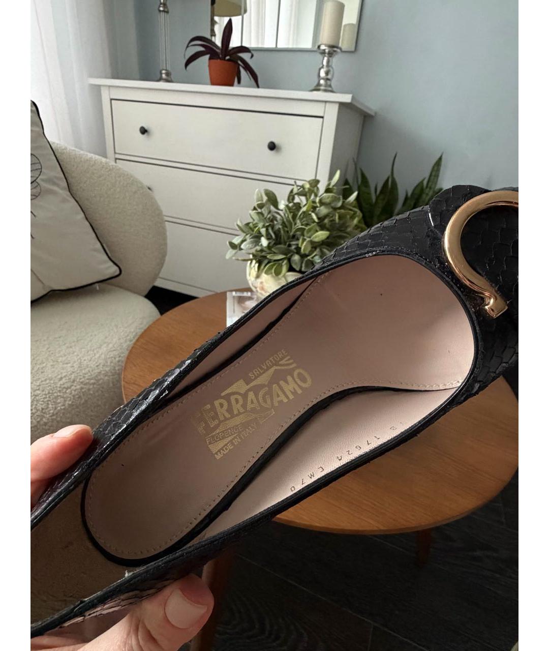 FERRAGAMO Черные кожаные туфли, фото 5