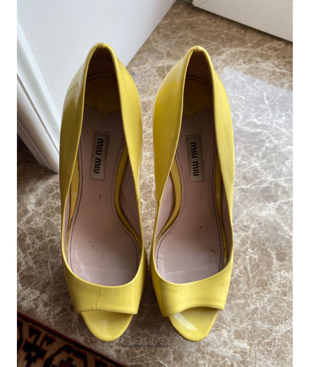 MIU MIU Желтые кожаные туфли, фото 3