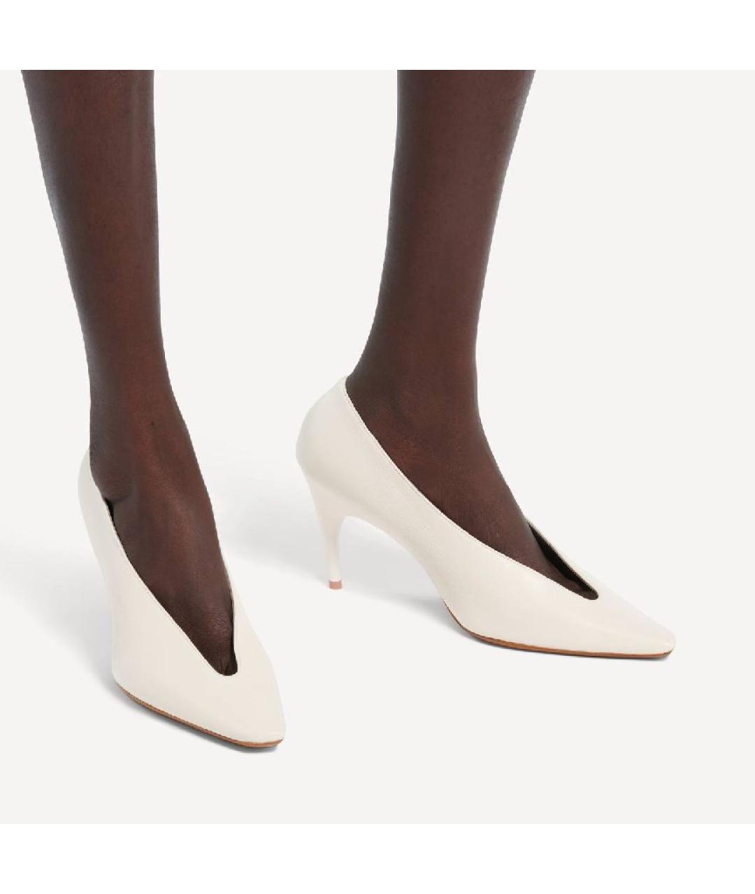 BALENCIAGA Белые кожаные туфли, фото 2